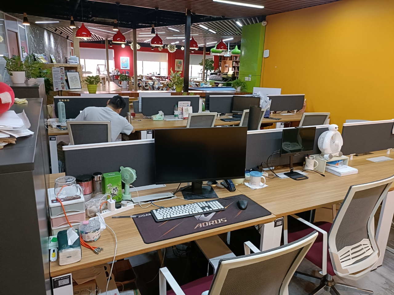 Hi Monday·长兴社区 - 广州联合办公空间